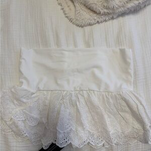 White Fox Boutique White Lace Mini Skirt